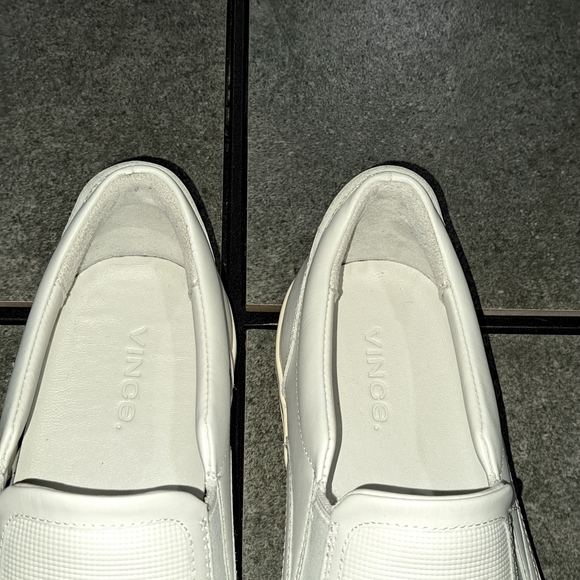 Vince Mens Sneakers - Picture 7 of 11